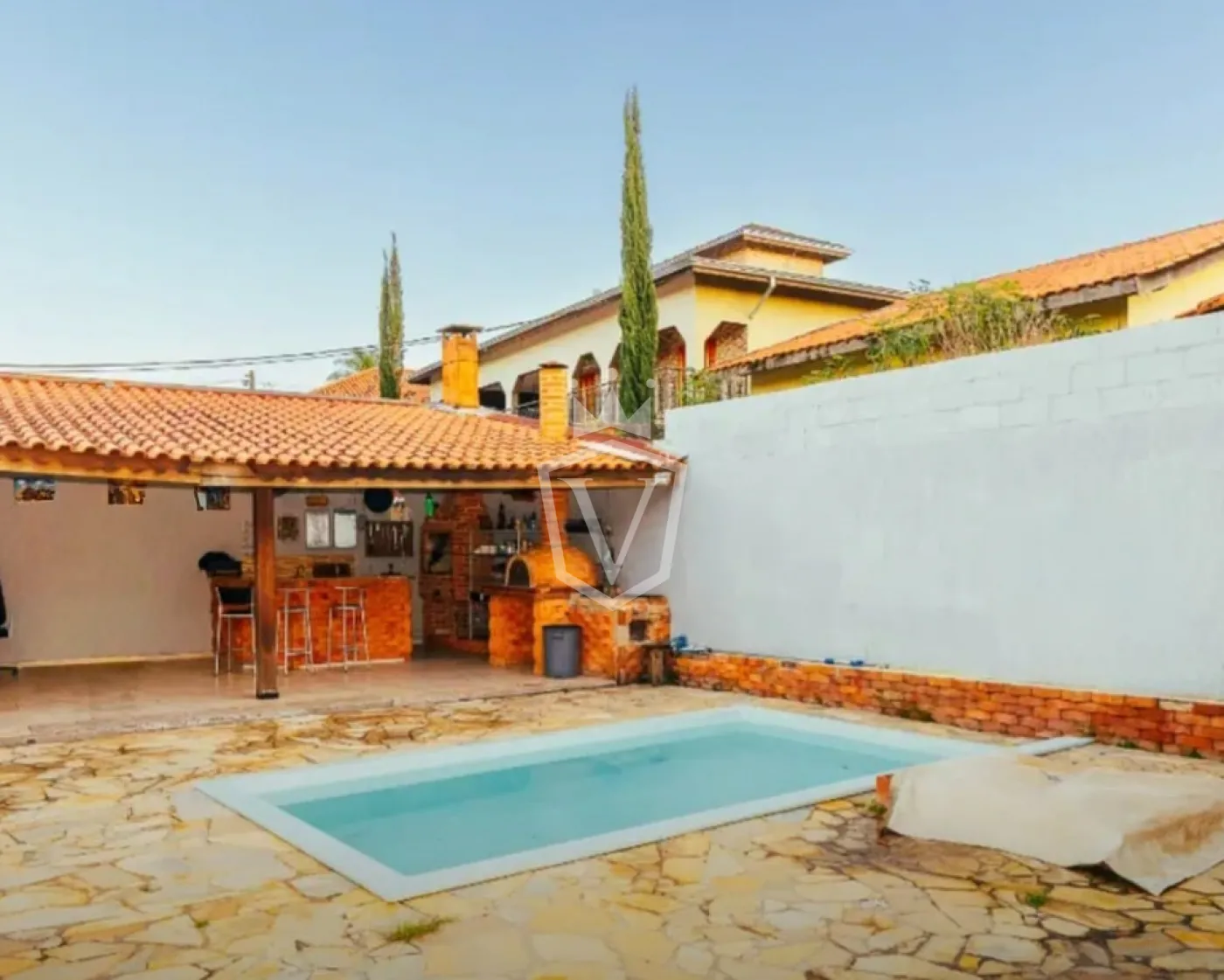 Comprar Casa / Padr&atilde;o fora condom&iacute;nio em Jundia&iacute; R$ 850.000,00 - Foto 3