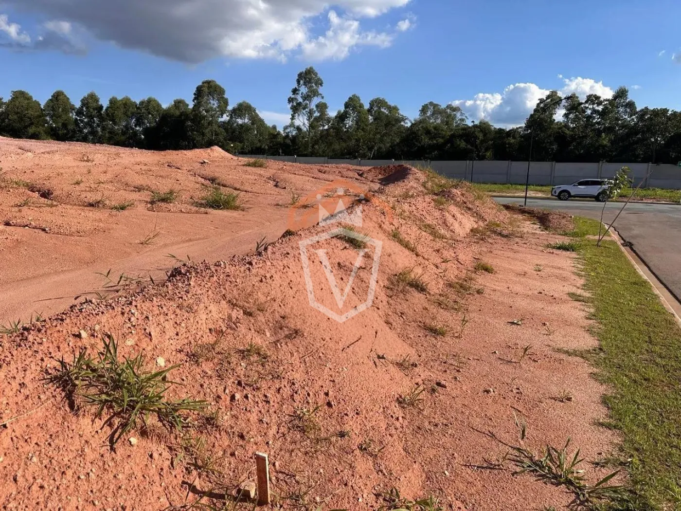 Comprar Terreno / Condom&iacute;nio em Jundia&iacute; R$ 900.000,00 - Foto 1