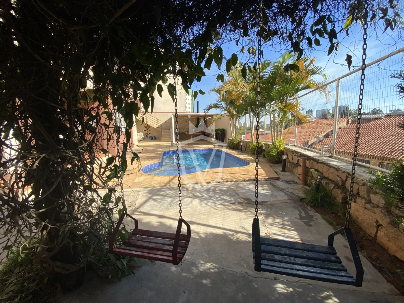 Comprar Casa / Padr&atilde;o fora condom&iacute;nio em Jundia&iacute; R$ 1.780.000,00 - Foto 2