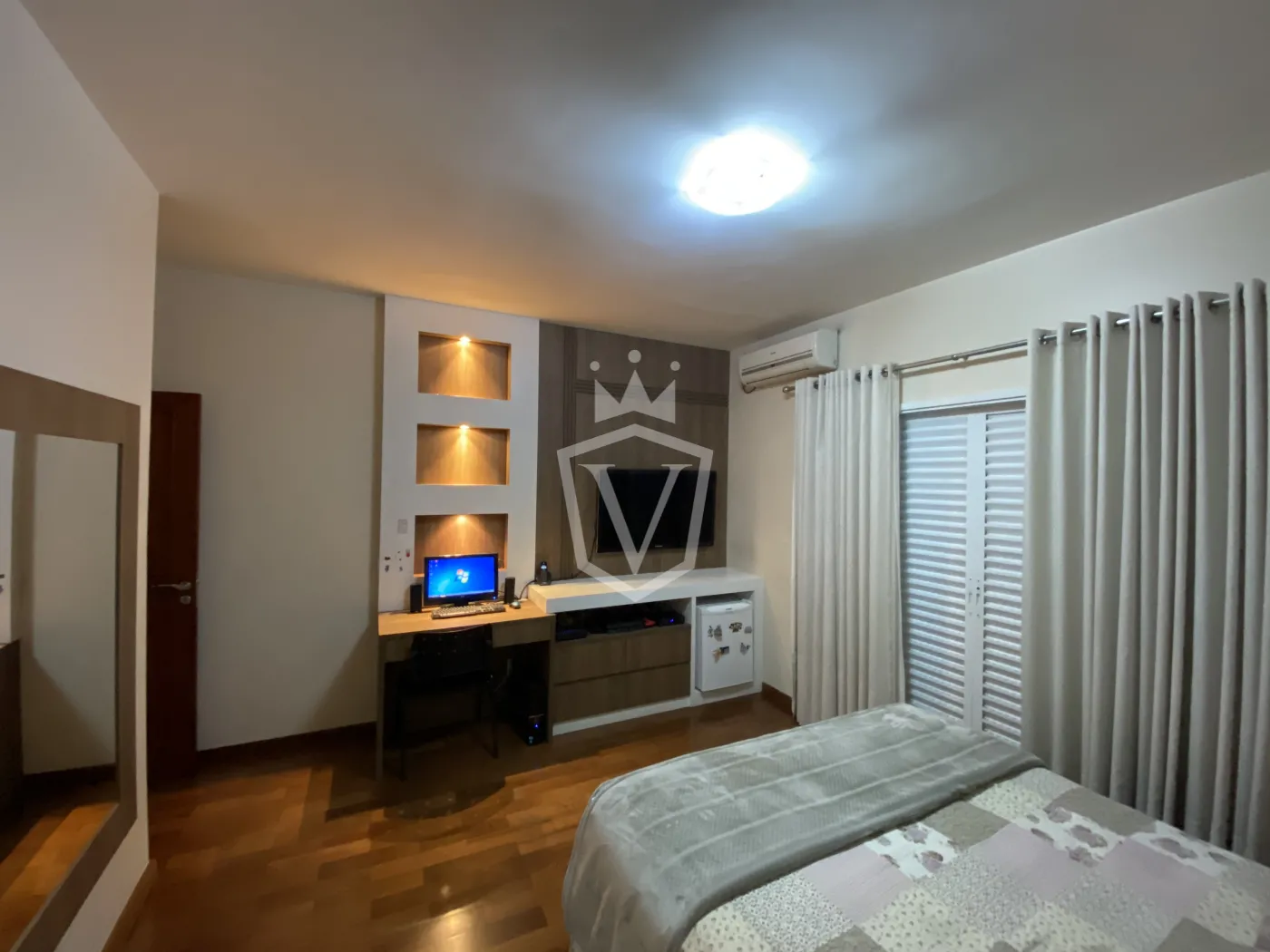 Comprar Casa / Padr&atilde;o fora condom&iacute;nio em Jundia&iacute; R$ 1.780.000,00 - Foto 4