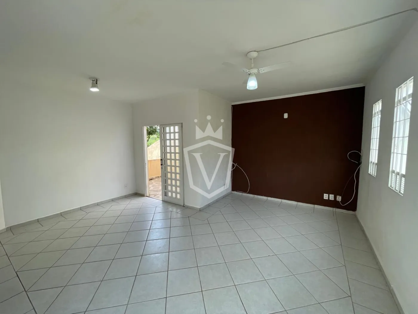 Comprar Casa / Padr&atilde;o fora condom&iacute;nio em Jundia&iacute; R$ 820.000,00 - Foto 2