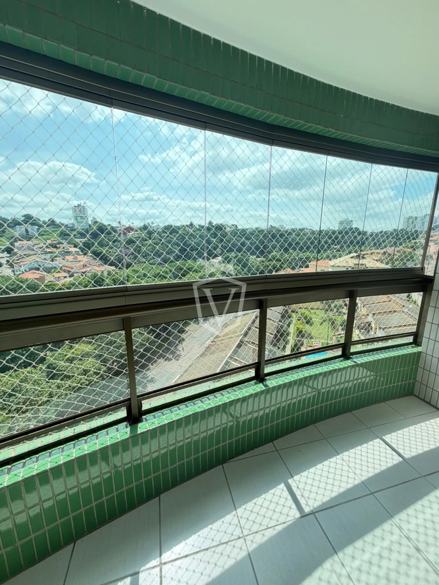 Comprar Apartamento / Padr&atilde;o em Jundia&iacute; R$ 940.000,00 - Foto 2