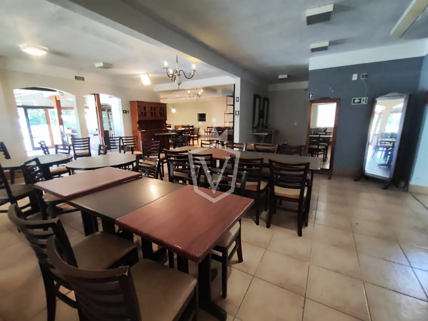 Alugar Comercial / Casa em Jundia&iacute; R$ 18.000,00 - Foto 13
