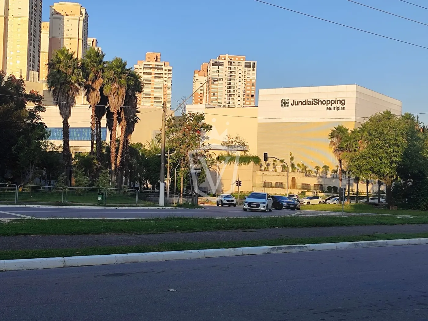 Alugar Comercial / Casa em Jundia&iacute; R$ 18.000,00 - Foto 4