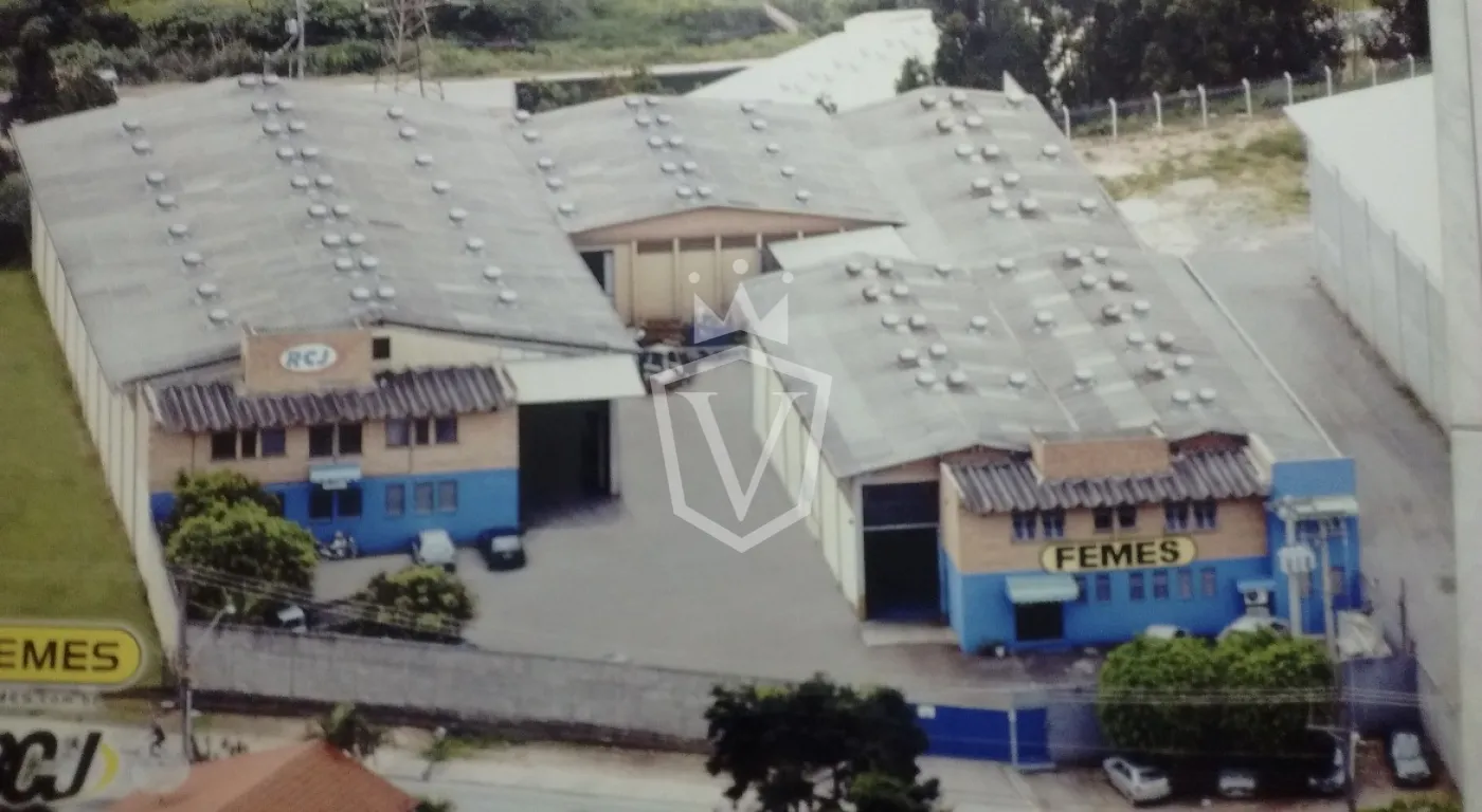 Alugar Comercial / Galp&atilde;o em V&aacute;rzea Paulista R$ 35.000,00 - Foto 15