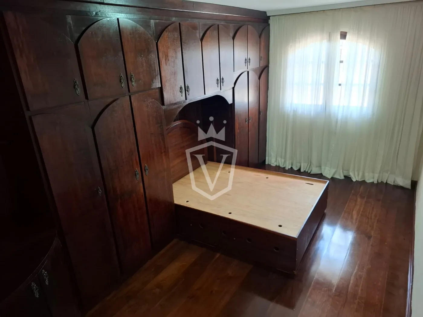 Comprar Casa / Padr&atilde;o fora condom&iacute;nio em V&aacute;rzea Paulista R$ 690.000,00 - Foto 6