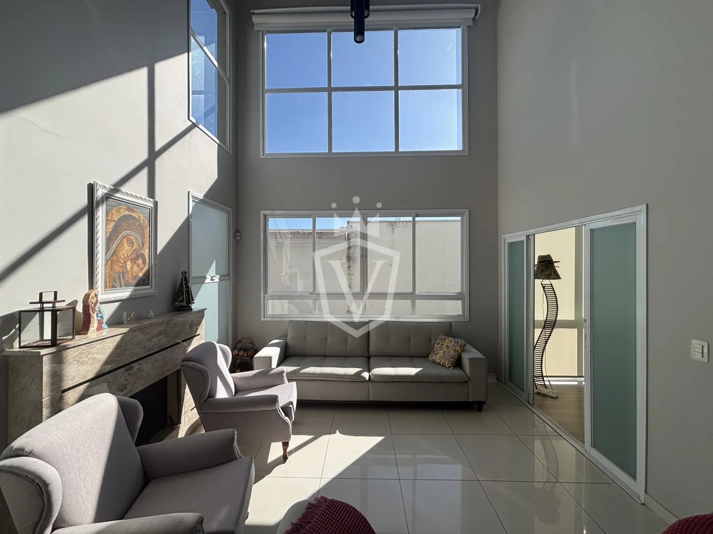 Comprar Casa / Padr&atilde;o fora condom&iacute;nio em Jundia&iacute; R$ 1.650.000,00 - Foto 2