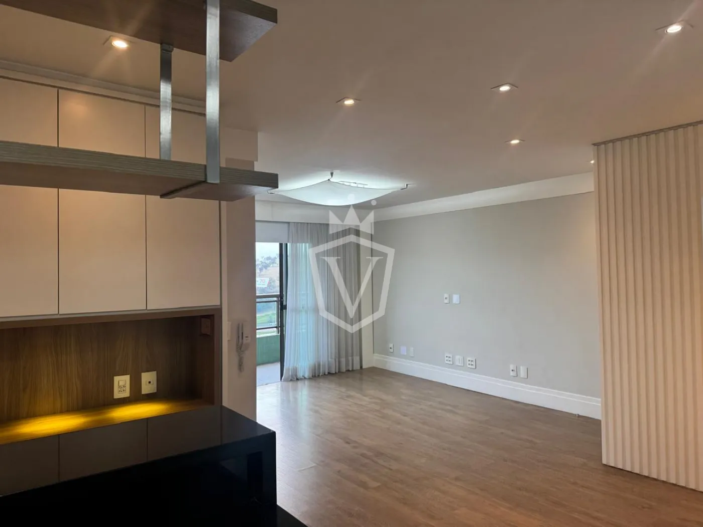 Comprar Apartamento / Padr&atilde;o em Jundia&iacute; R$ 950.000,00 - Foto 2