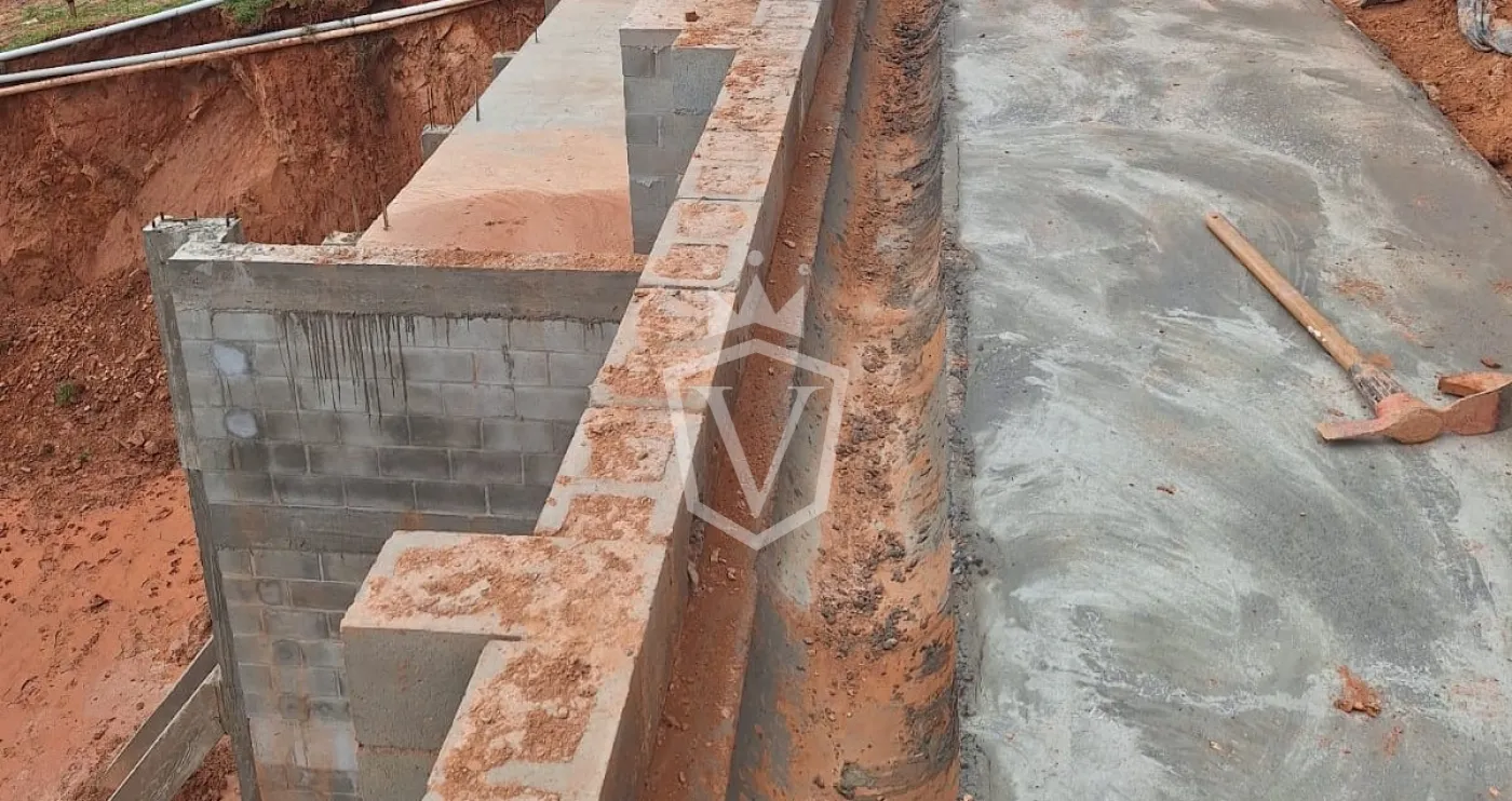 Comprar Terreno / Padr&atilde;o fora condom&iacute;nio em V&aacute;rzea Paulista R$ 180.000,00 - Foto 6