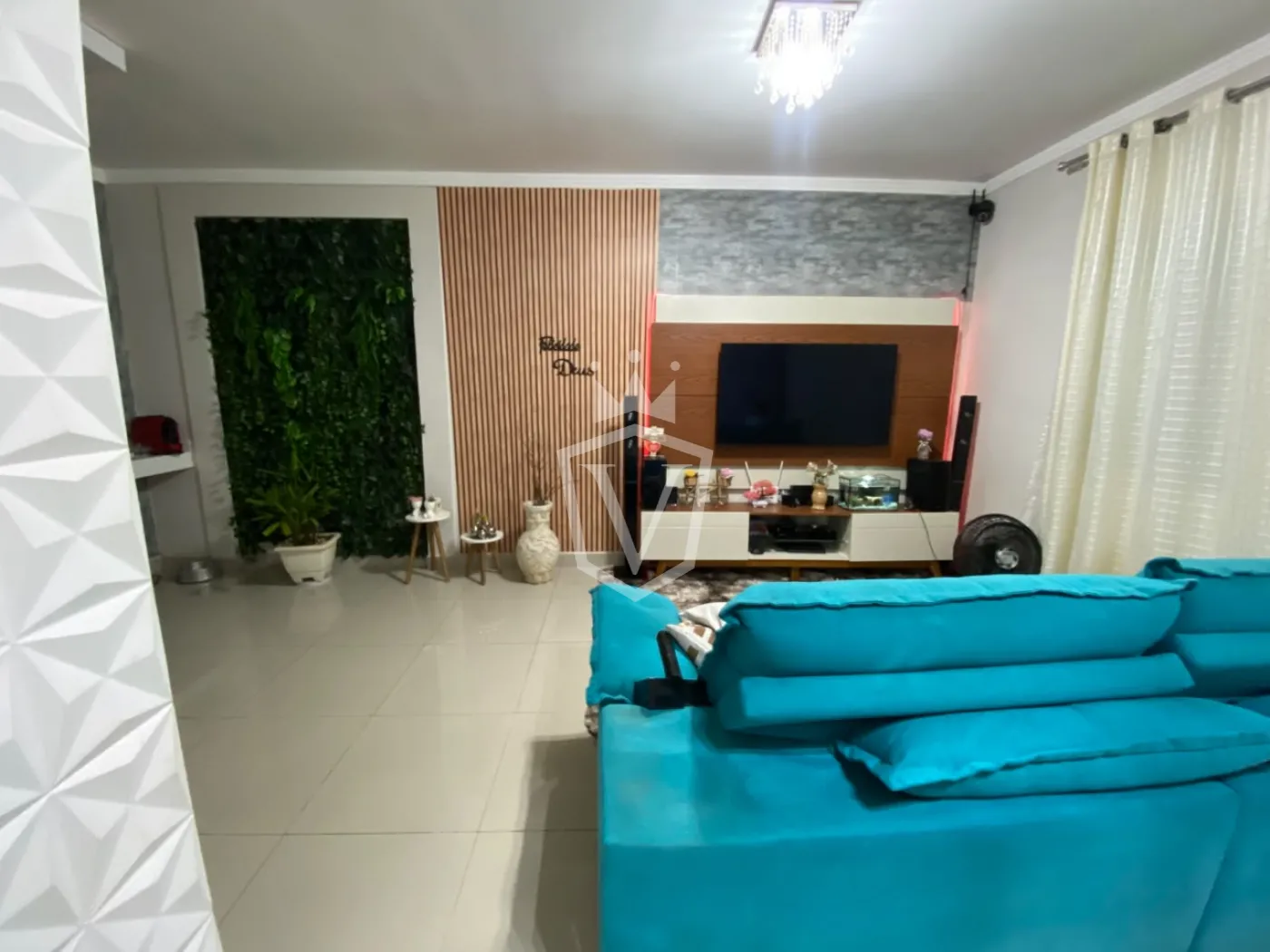 Comprar Casa / Padr&atilde;o fora condom&iacute;nio em V&aacute;rzea Paulista R$ 690.000,00 - Foto 7