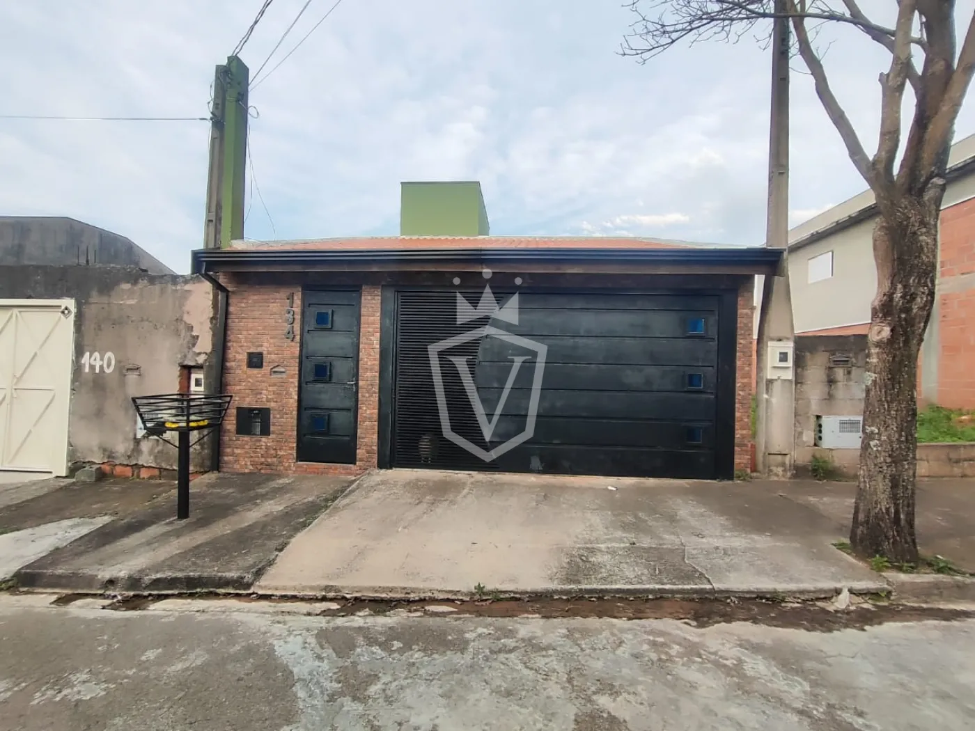 Comprar Casa / Padr&atilde;o fora condom&iacute;nio em V&aacute;rzea Paulista R$ 690.000,00 - Foto 1