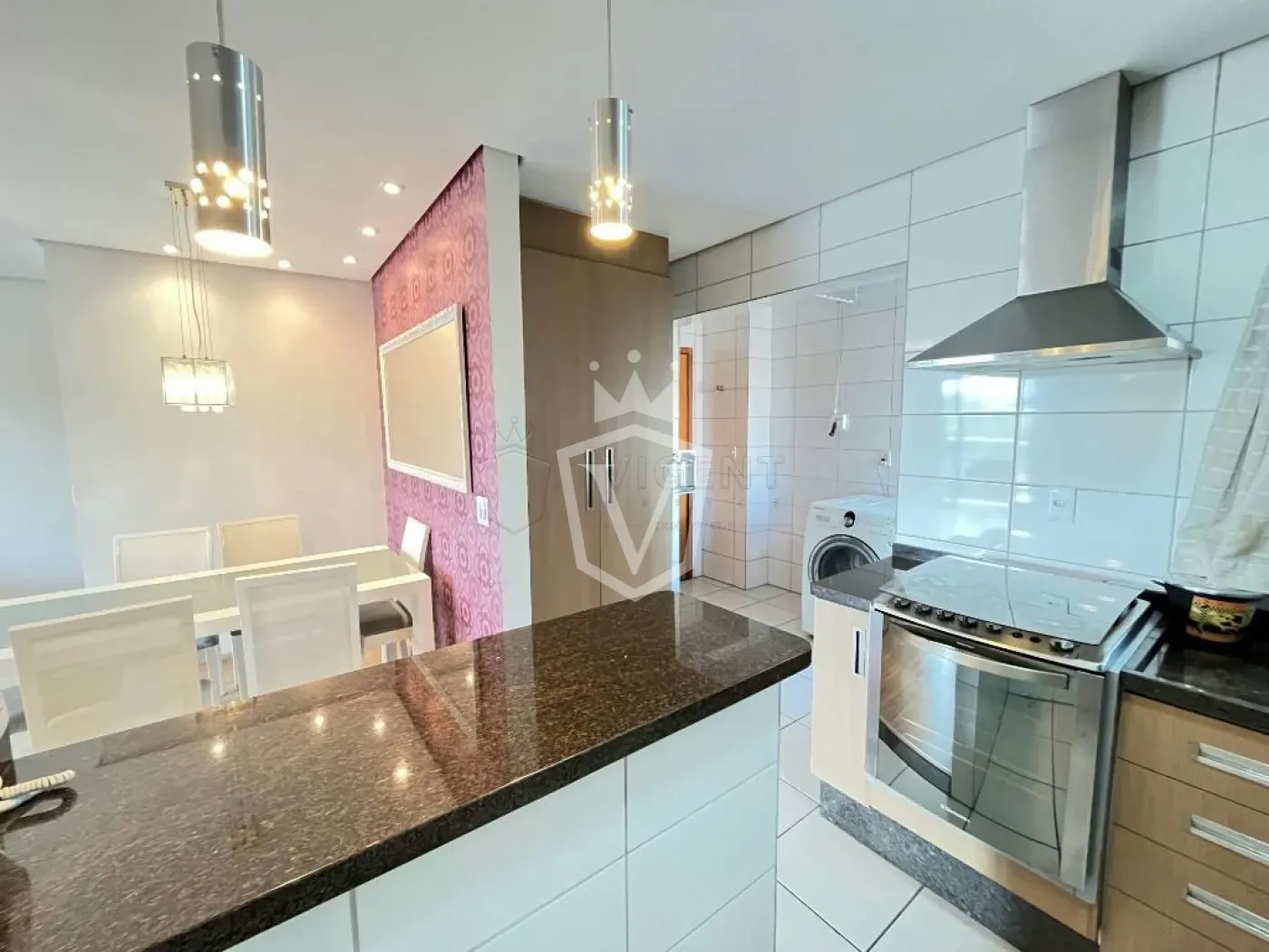 Alugar Apartamento / Padr&atilde;o em Jundia&iacute; R$ 5.000,00 - Foto 17