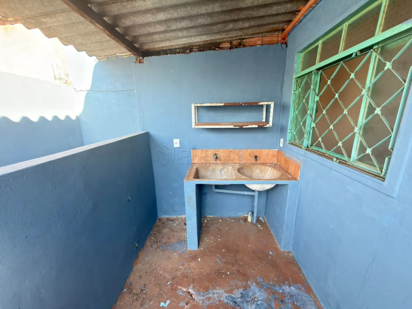 Alugar Casa / Padr&atilde;o em Barrinha R$ 800,00 - Foto 4