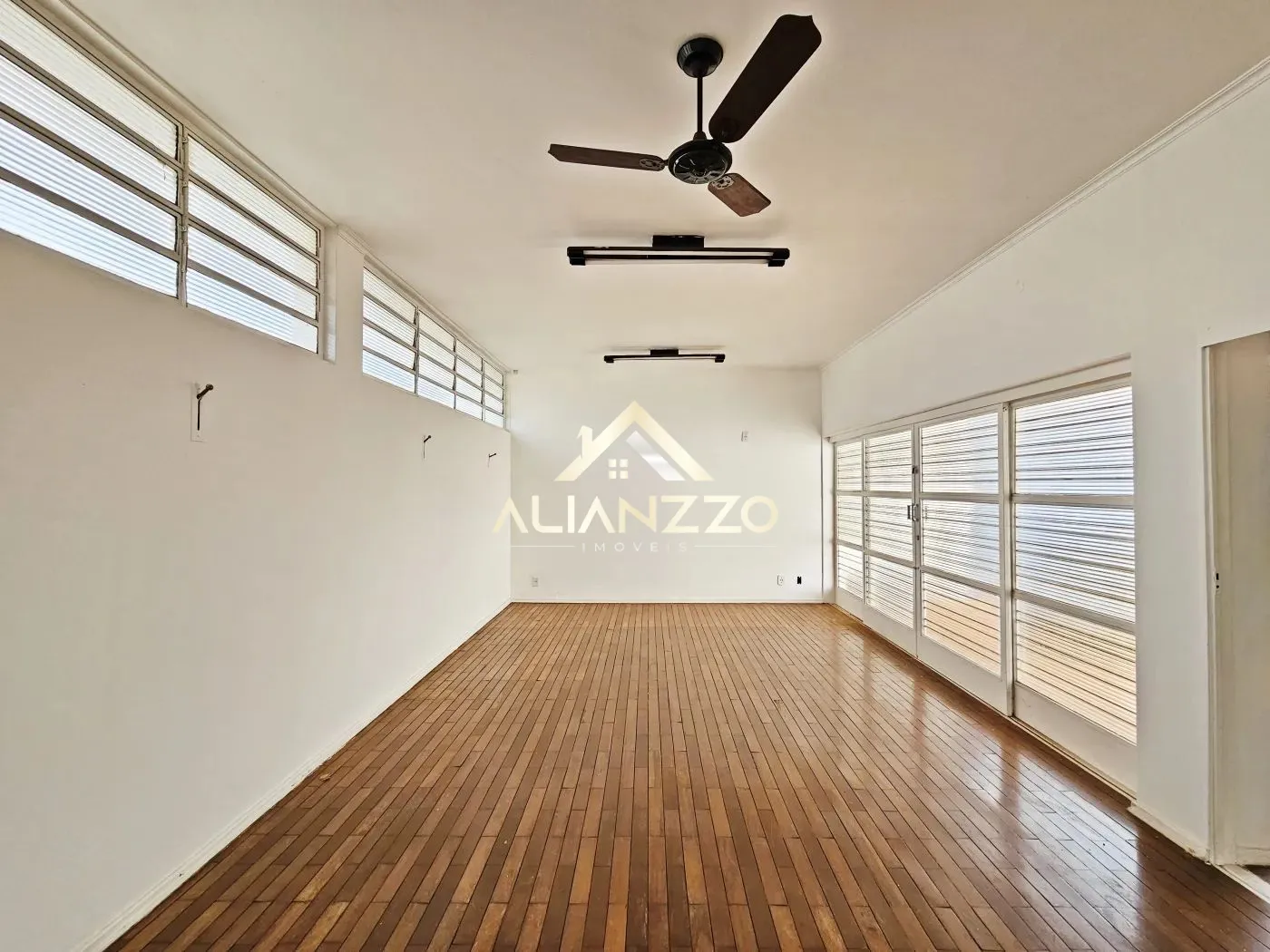 Alugar Casa / Padr&atilde;o em Ribeir&atilde;o Preto R$ 4.000,00 - Foto 6