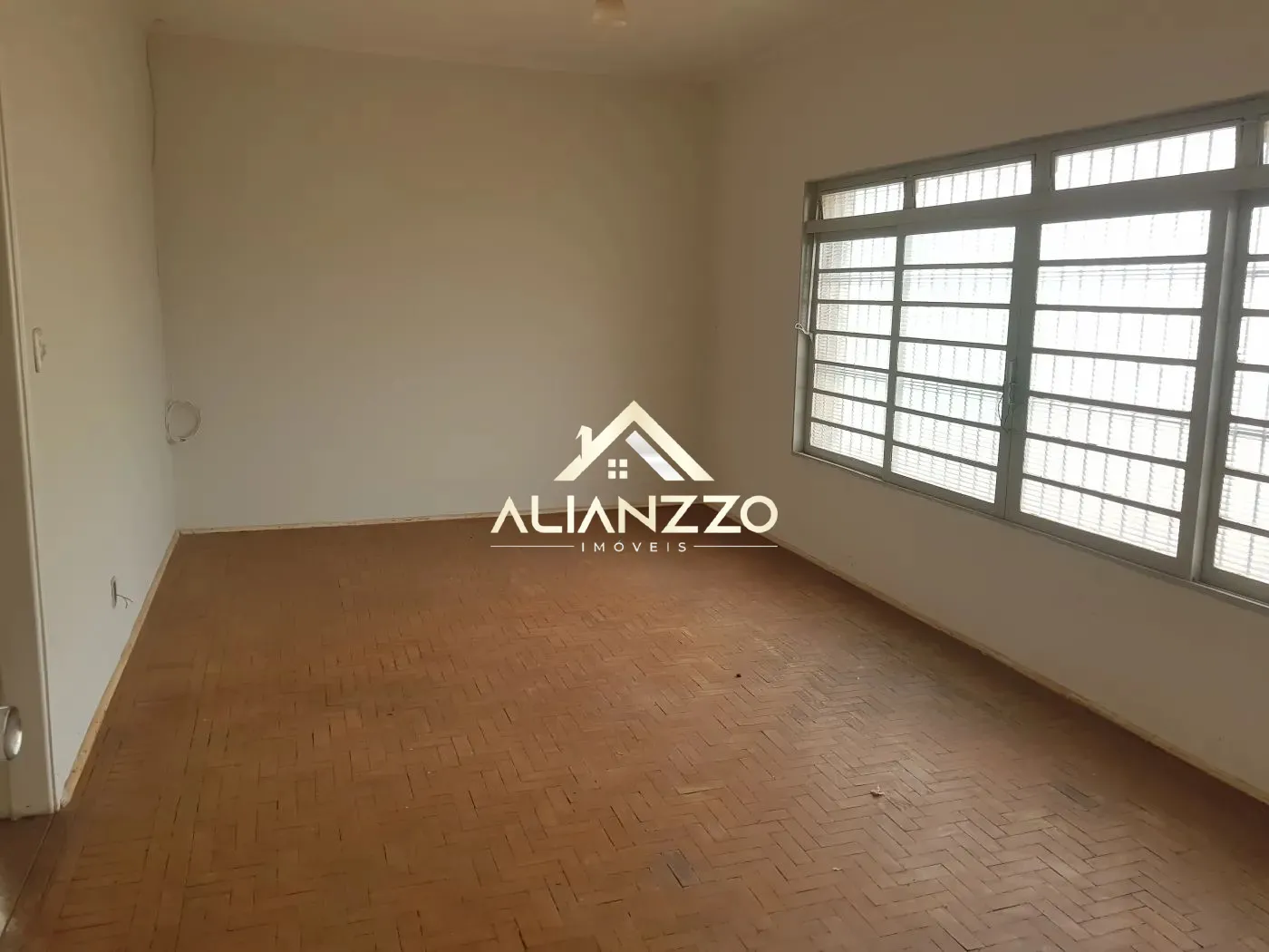 Alugar Casa / Padr&atilde;o em Ribeir&atilde;o Preto R$ 5.000,00 - Foto 1