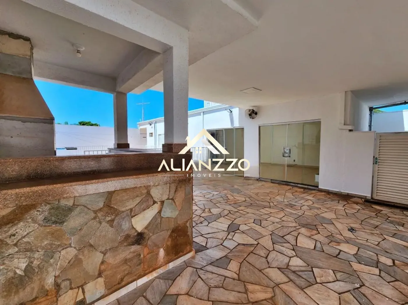 Alugar Casa / Padr&atilde;o em Ribeir&atilde;o Preto R$ 7.000,00 - Foto 16