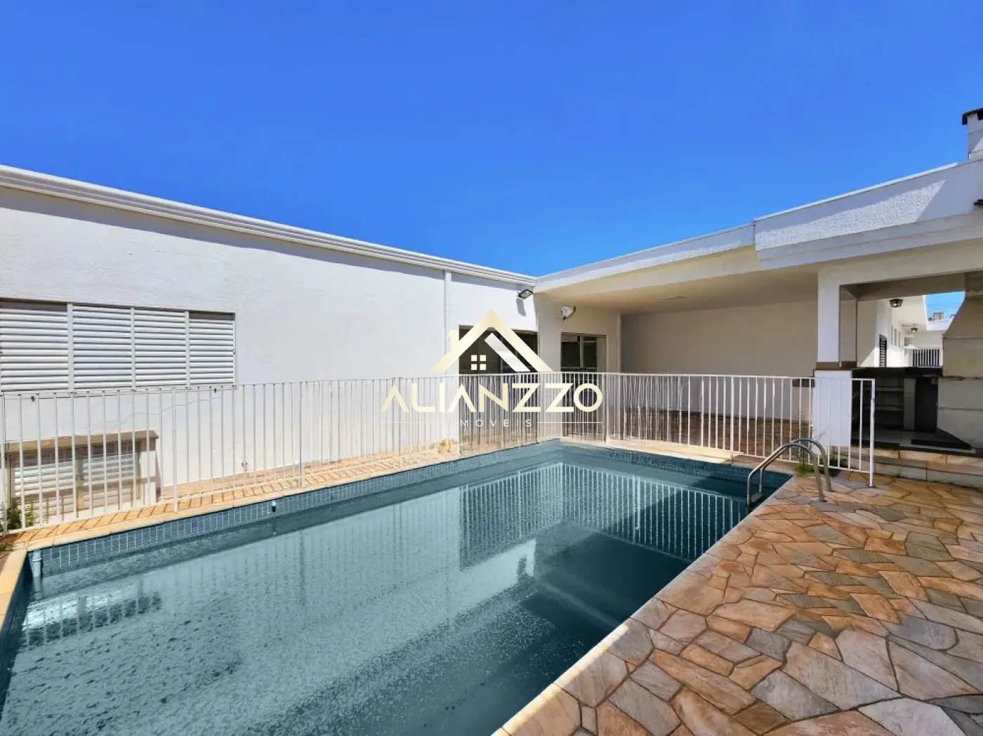 Alugar Casa / Padr&atilde;o em Ribeir&atilde;o Preto R$ 7.000,00 - Foto 17