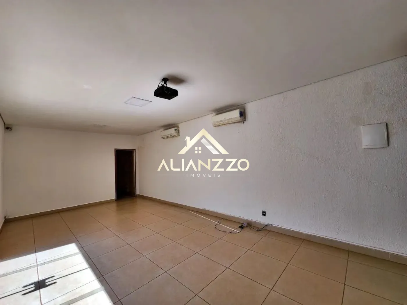 Alugar Casa / Padr&atilde;o em Ribeir&atilde;o Preto R$ 7.000,00 - Foto 18