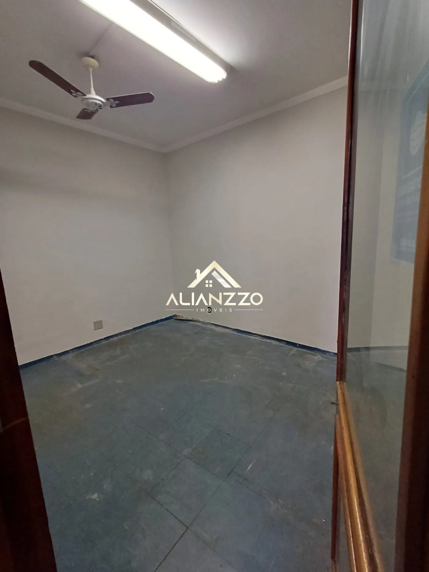 Alugar Comercial padr&atilde;o / Galp&atilde;o - Armaz&eacute;m em Ribeir&atilde;o Preto R$ 2.500,00 - Foto 39
