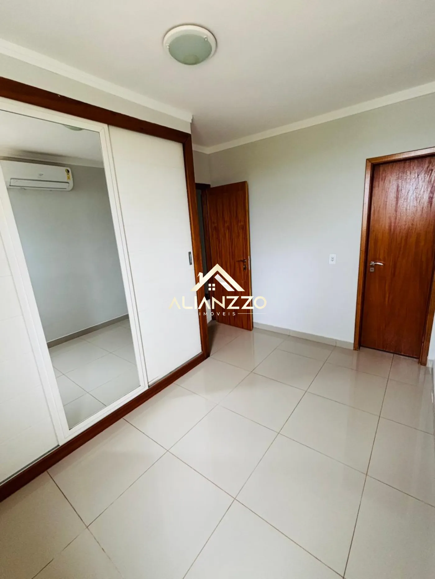 Comprar Casa Condom&iacute;nio / Sobrado em Ribeir&atilde;o Preto R$ 750.000,00 - Foto 6