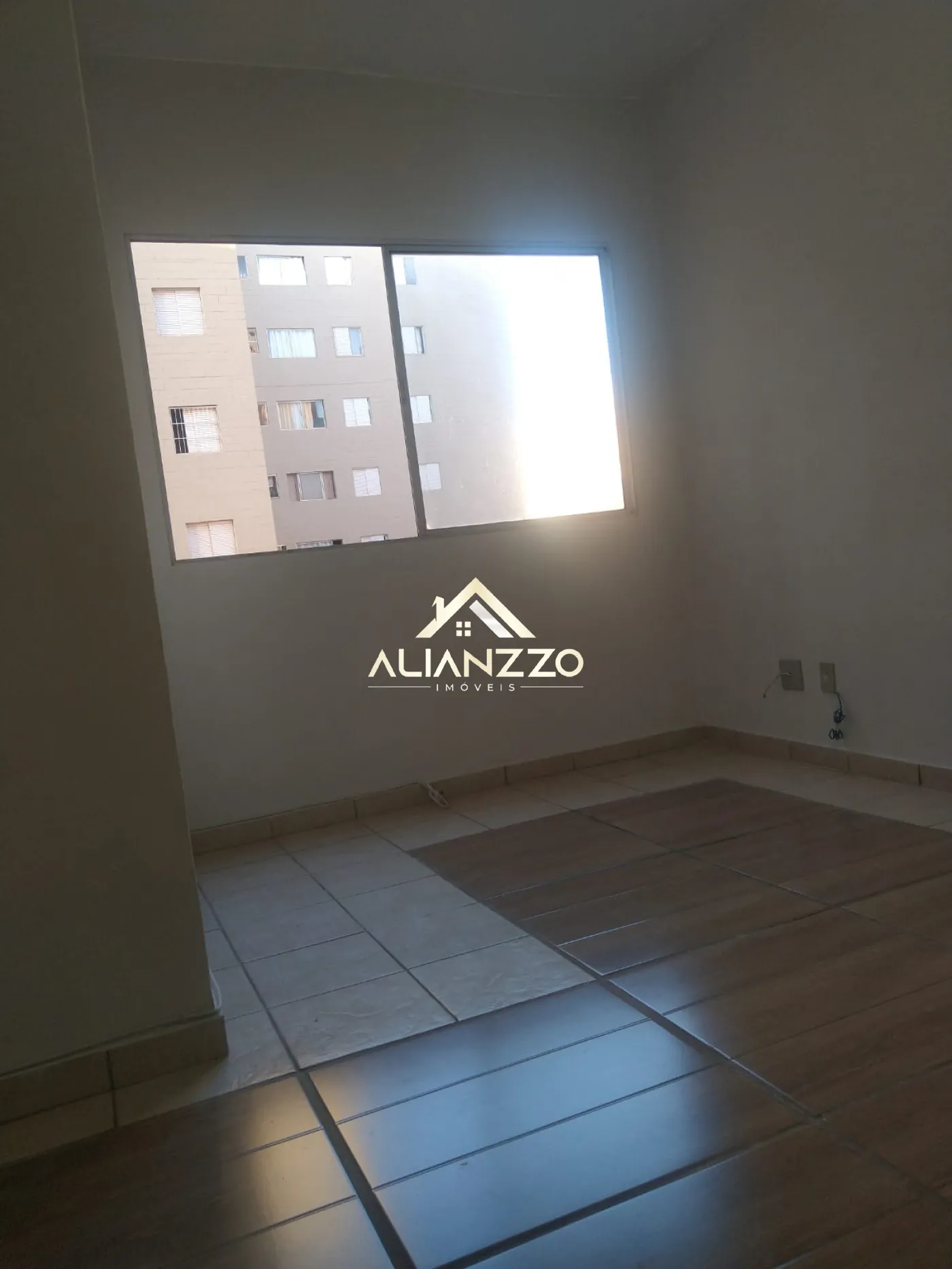 Alugar Apartamento / Padr&atilde;o em Ribeir&atilde;o Preto R$ 1.050,00 - Foto 2