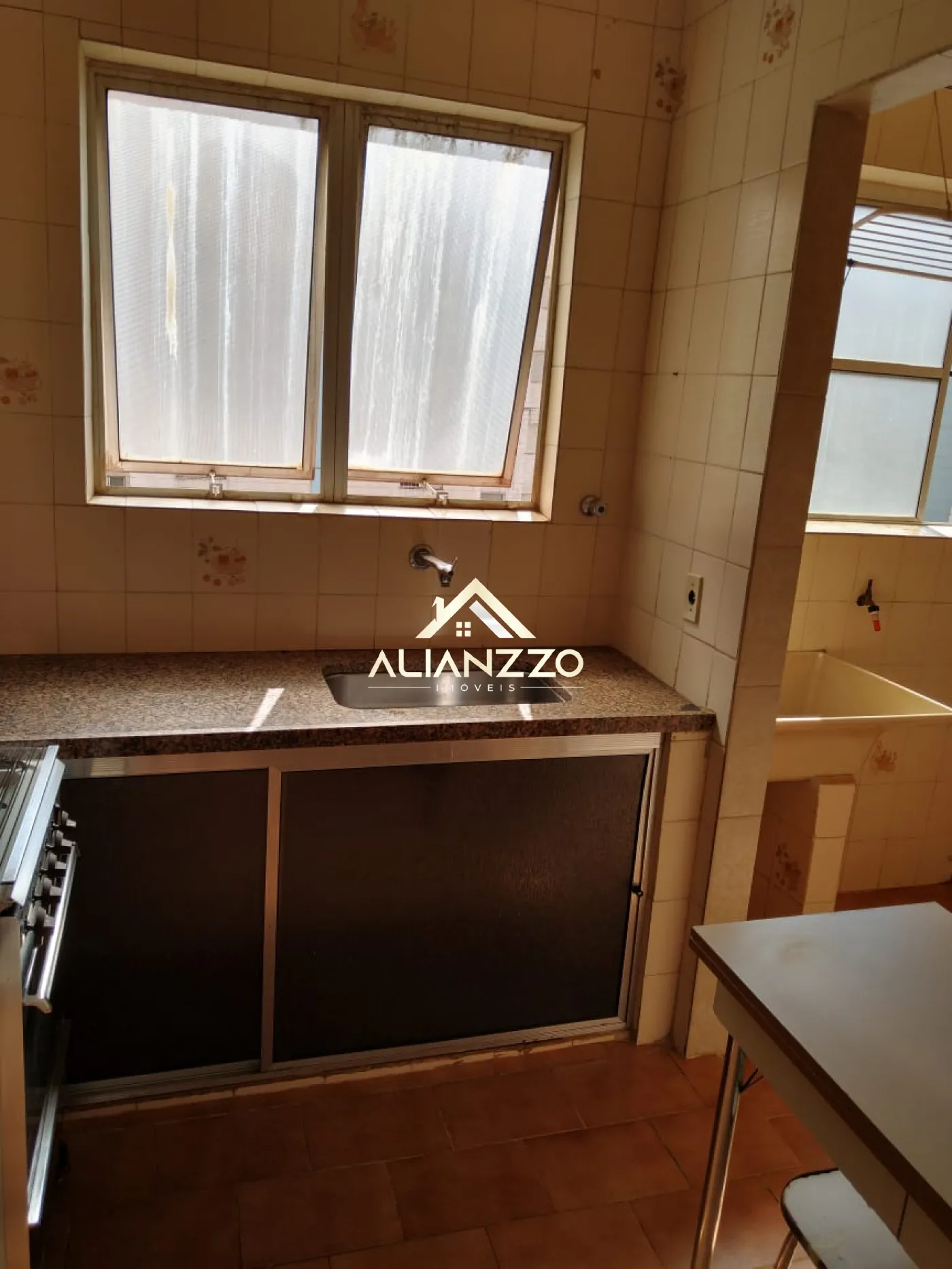 Alugar Apartamento / Padr&atilde;o em Ribeir&atilde;o Preto R$ 1.050,00 - Foto 12