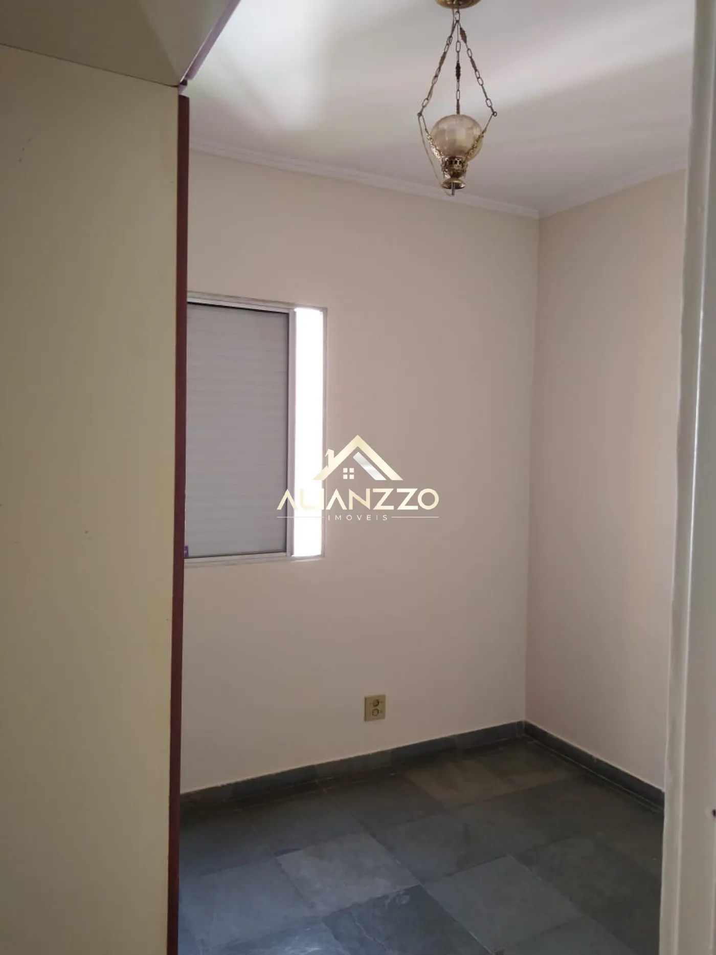 Alugar Apartamento / Padr&atilde;o em Ribeir&atilde;o Preto R$ 1.300,00 - Foto 12