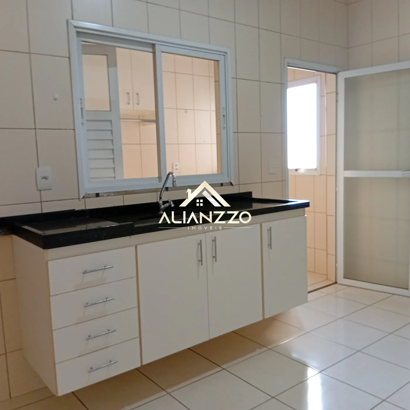 Alugar Apartamento / Padr&atilde;o em Ribeir&atilde;o Preto R$ 3.500,00 - Foto 5