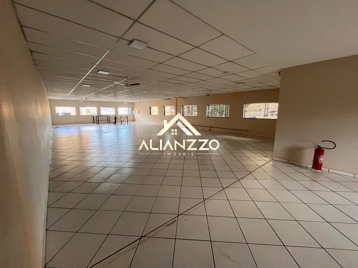 Alugar Comercial padr&atilde;o / Ponto Comercial em Ribeir&atilde;o Preto R$ 16.500,00 - Foto 1
