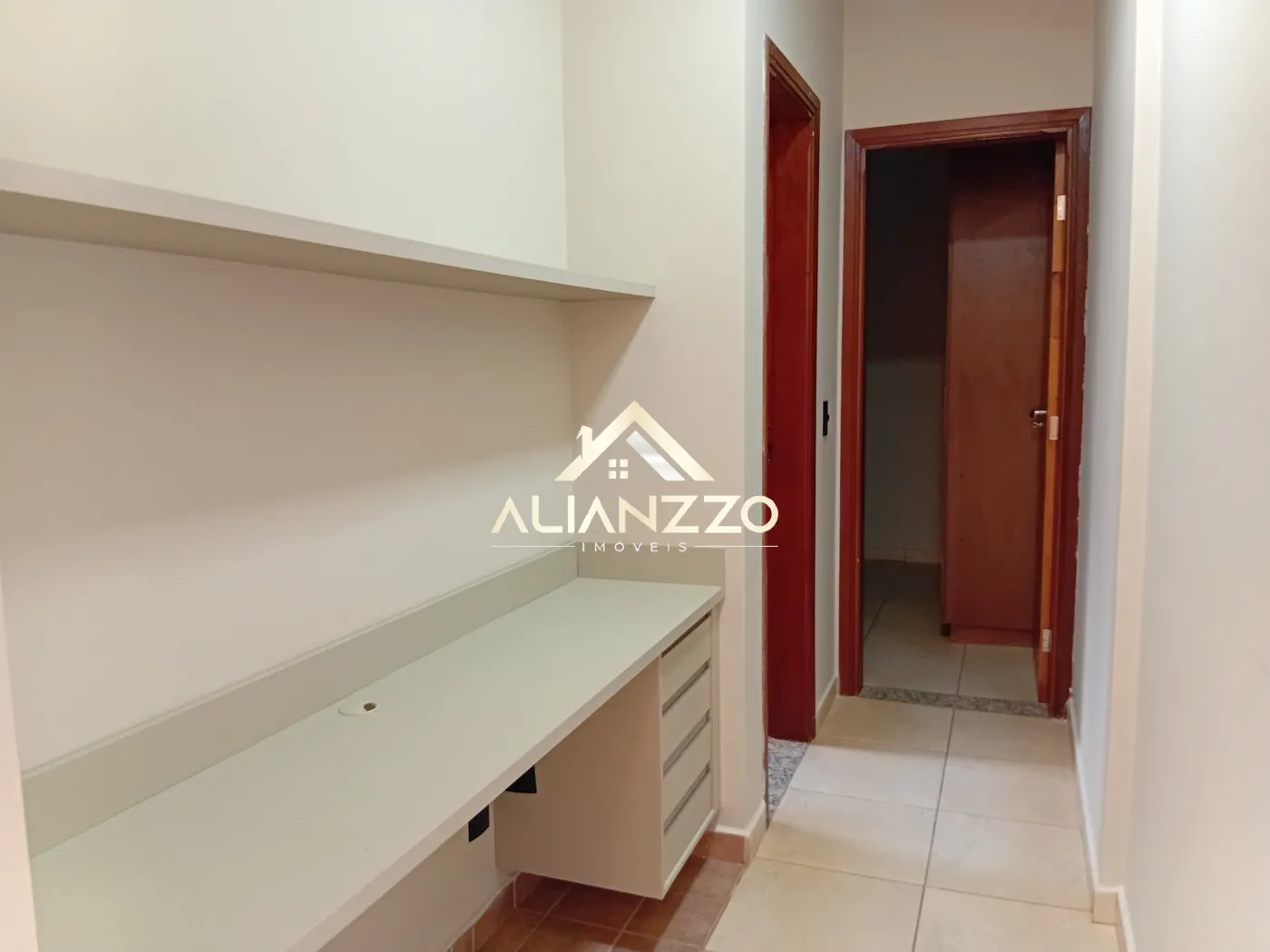Alugar Apartamento / Padr&atilde;o em Ribeir&atilde;o Preto R$ 2.000,00 - Foto 10