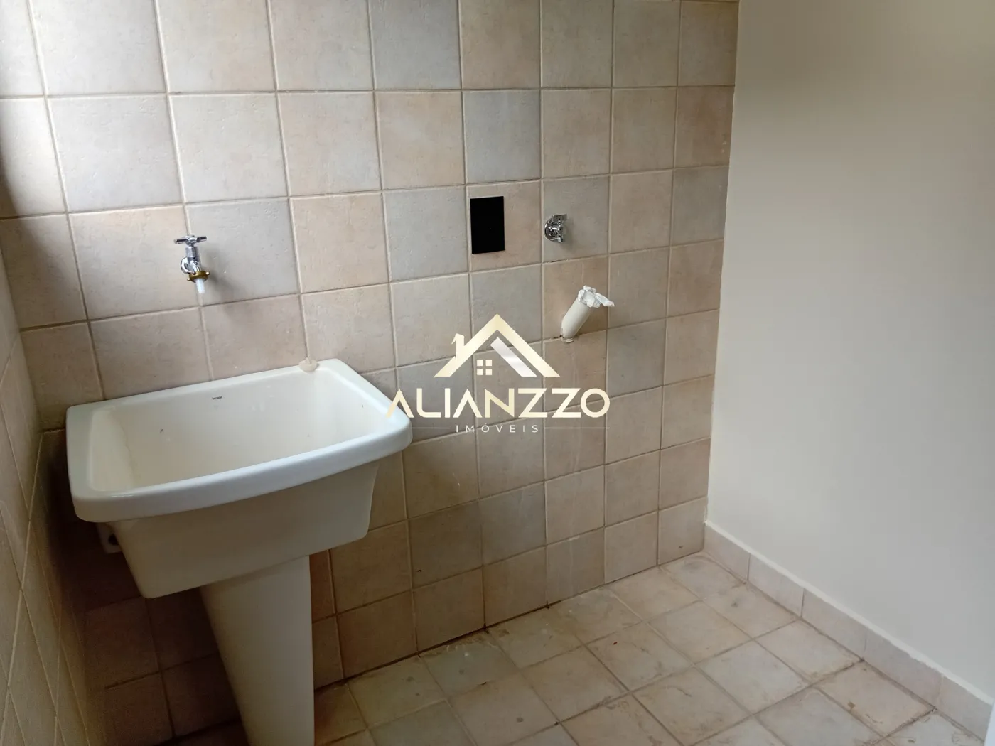 Alugar Apartamento / Padr&atilde;o em Ribeir&atilde;o Preto R$ 2.000,00 - Foto 6