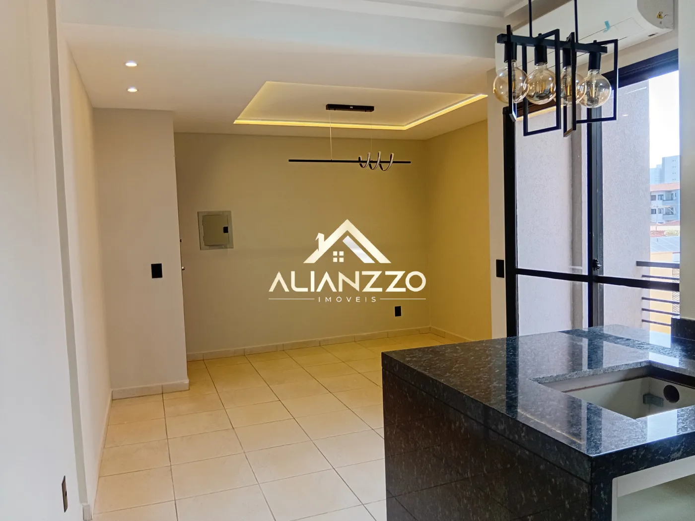 Alugar Apartamento / Padr&atilde;o em Ribeir&atilde;o Preto R$ 2.000,00 - Foto 5