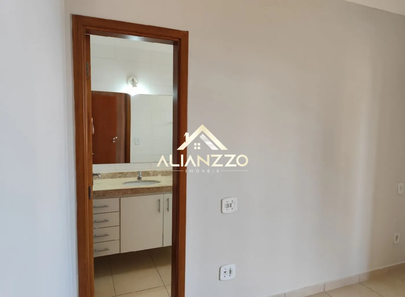 Alugar Apartamento / Padr&atilde;o em Ribeir&atilde;o Preto R$ 2.700,00 - Foto 7