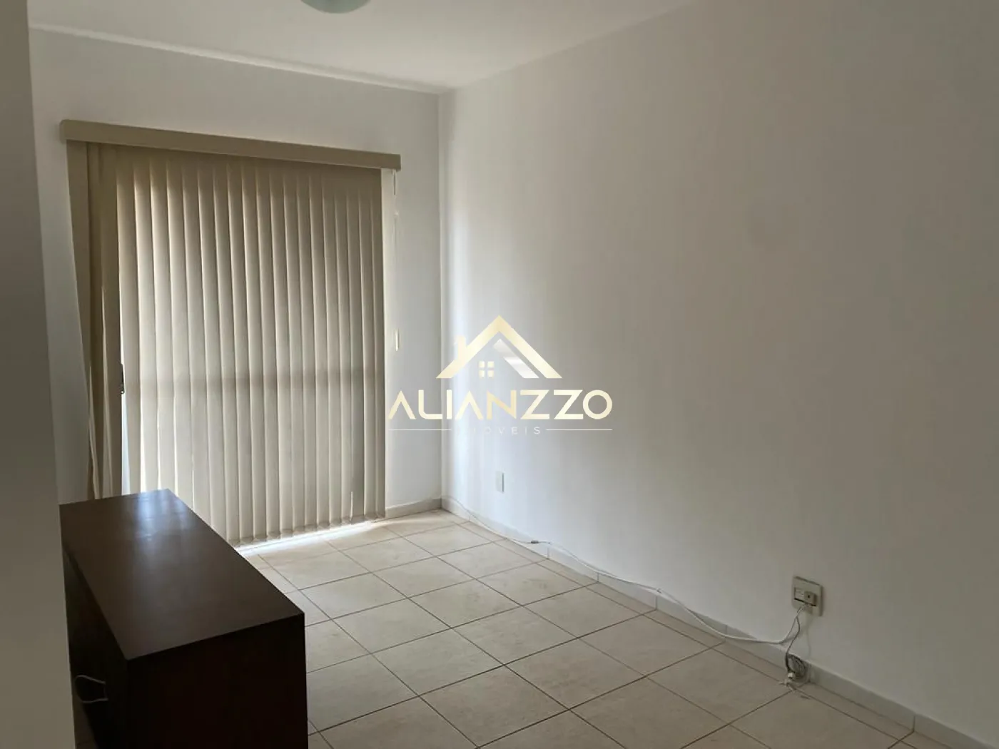 Comprar Apartamento / Padr&atilde;o em Ribeir&atilde;o Preto R$ 260.000,00 - Foto 3