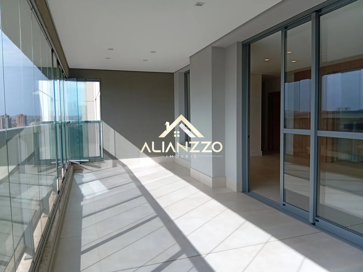 Alugar Apartamento / Padr&atilde;o em Ribeir&atilde;o Preto R$ 10.000,00 - Foto 1