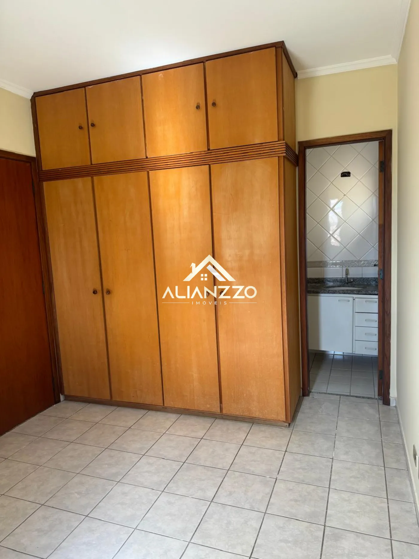 Alugar Apartamento / Padr&atilde;o em Ribeir&atilde;o Preto R$ 1.400,00 - Foto 10