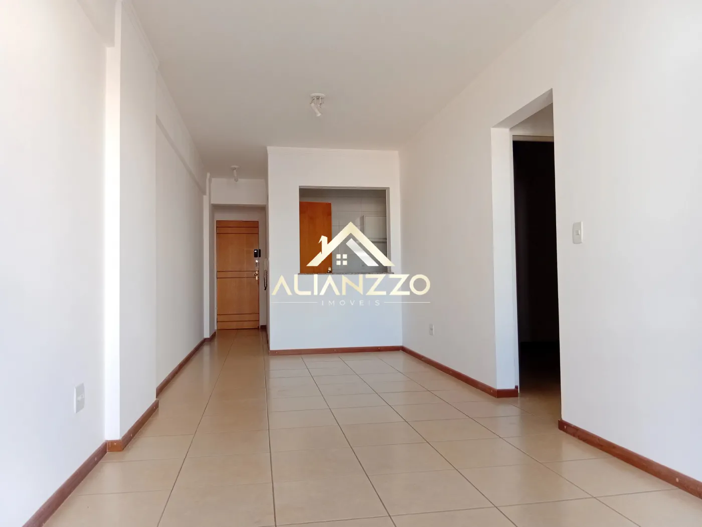 Alugar Apartamento / Padr&atilde;o em Ribeir&atilde;o Preto R$ 2.500,00 - Foto 2