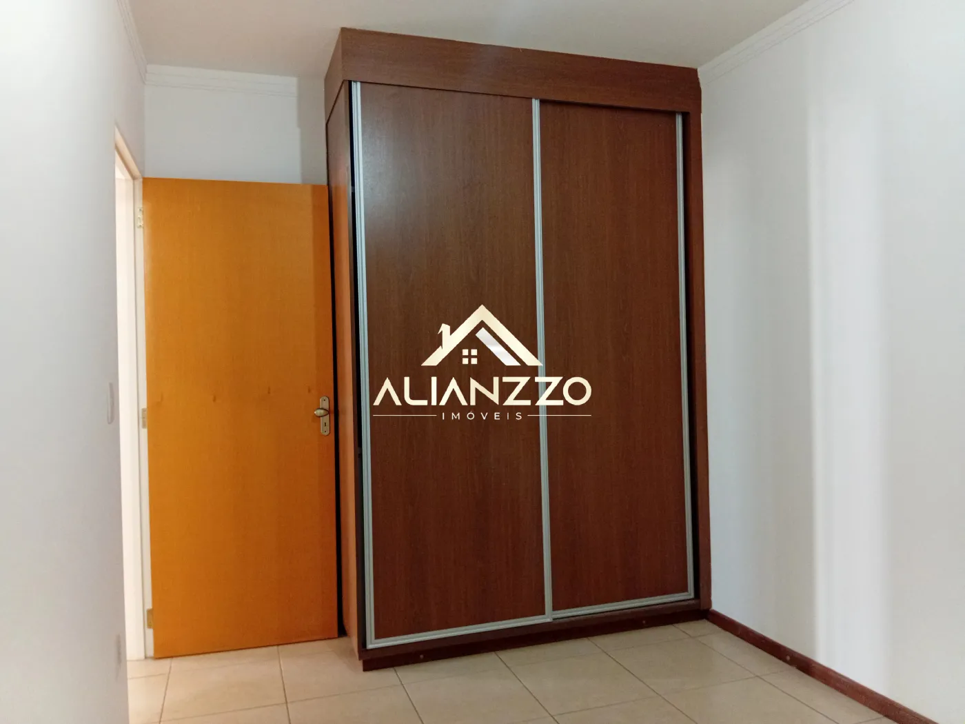 Alugar Apartamento / Padr&atilde;o em Ribeir&atilde;o Preto R$ 2.500,00 - Foto 8