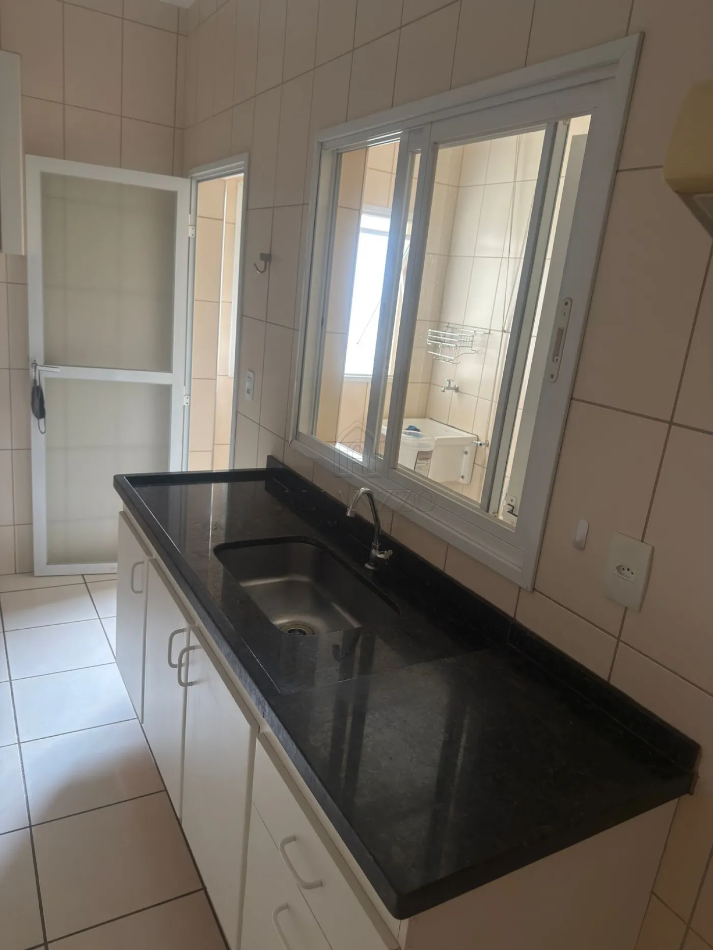 Alugar Apartamento / Padr&atilde;o em Ribeir&atilde;o Preto R$ 2.700,00 - Foto 5