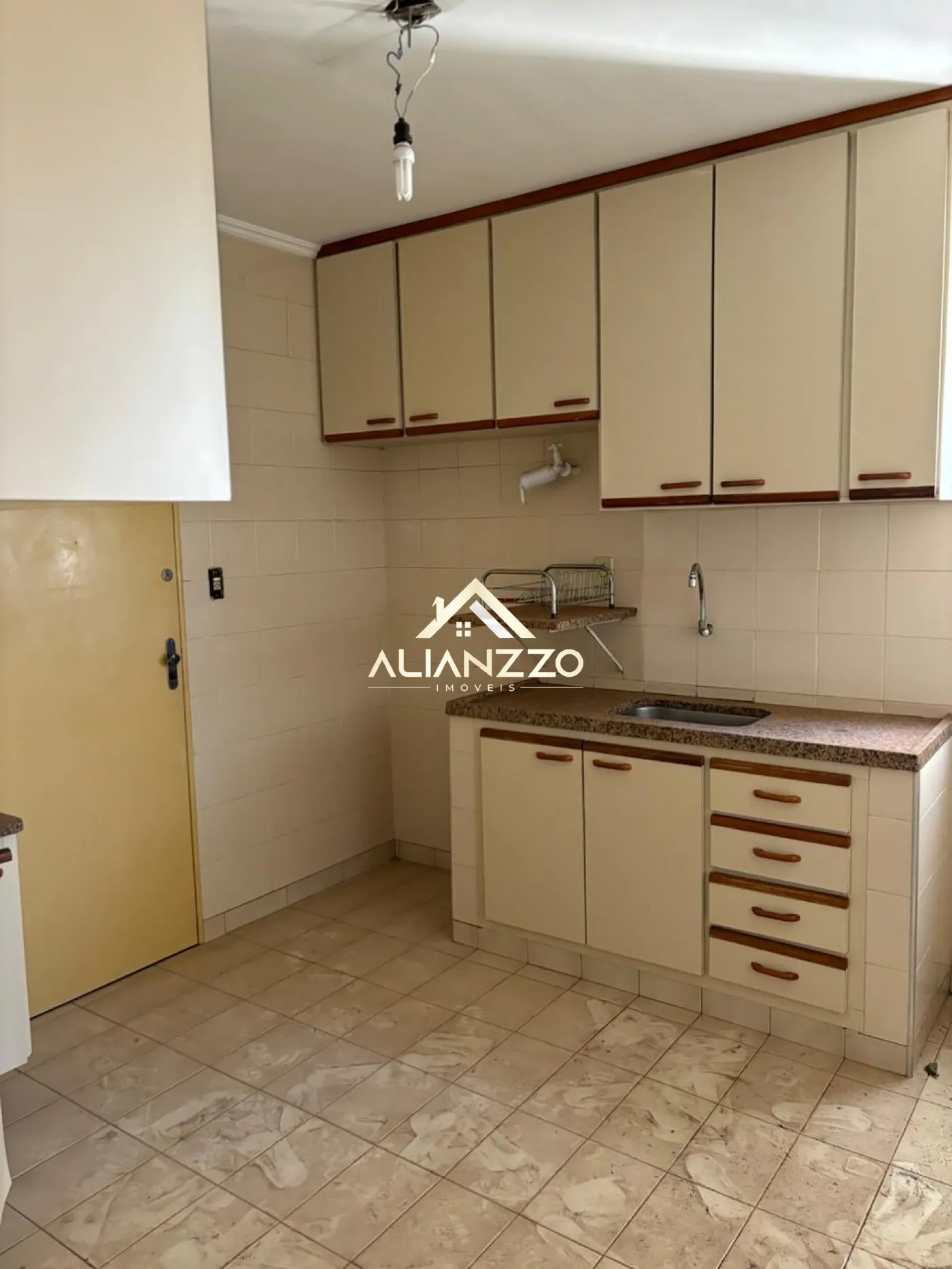 Comprar Apartamento / Padr&atilde;o em Ribeir&atilde;o Preto R$ 290.000,00 - Foto 3