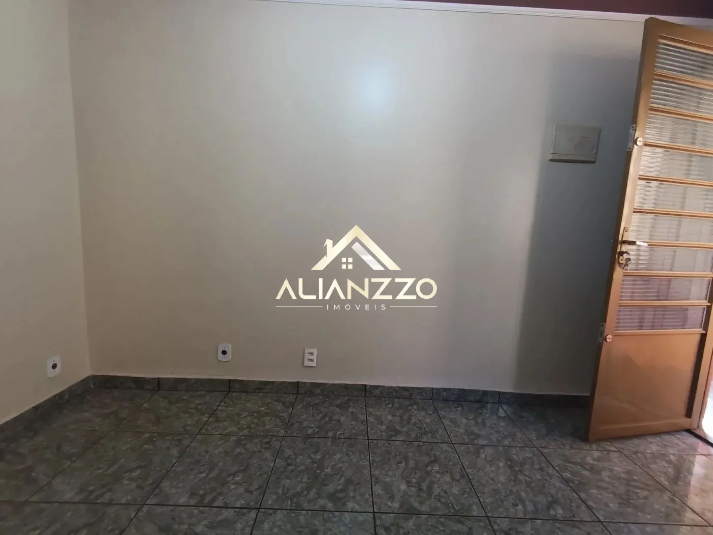 Alugar Apartamento / Padr&atilde;o em Ribeir&atilde;o Preto R$ 1.000,00 - Foto 2