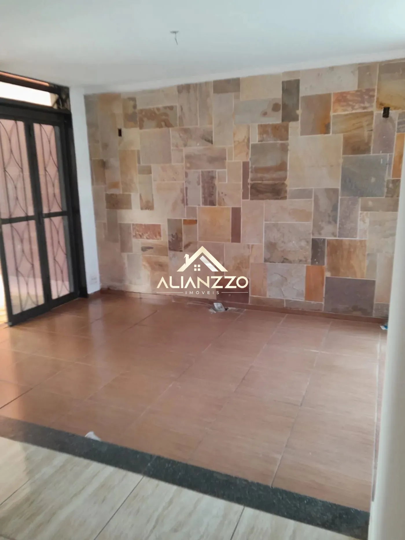 Alugar Casa / Padr&atilde;o em Ribeir&atilde;o Preto R$ 4.000,00 - Foto 3