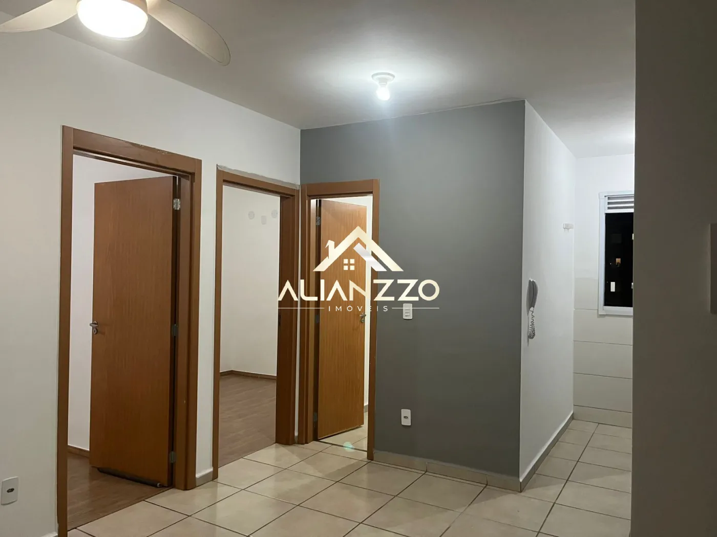 Alugar Apartamento / Padr&atilde;o em Ribeir&atilde;o Preto R$ 800,00 - Foto 2