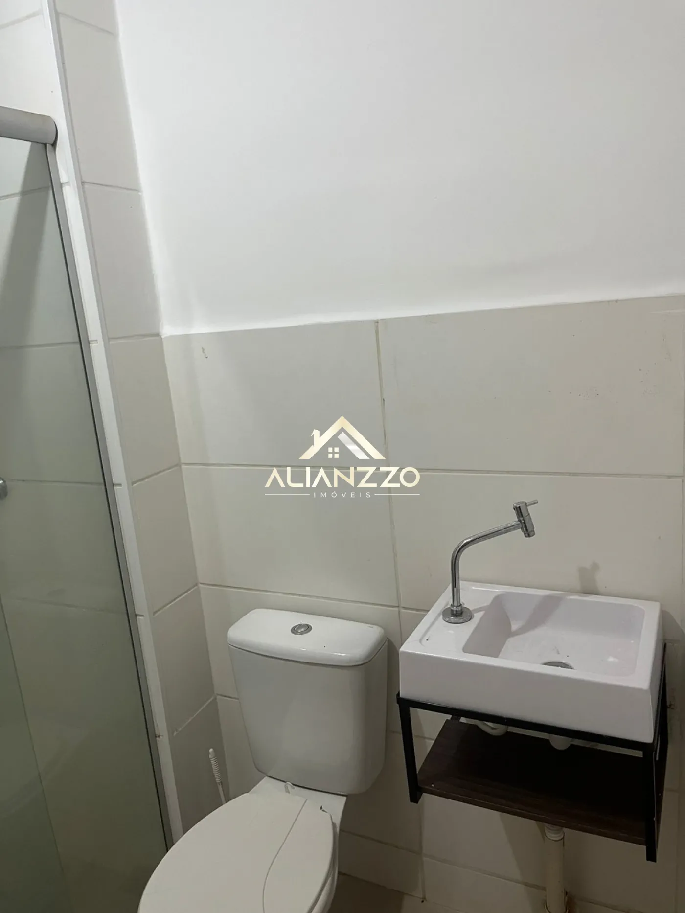 Alugar Apartamento / Padr&atilde;o em Ribeir&atilde;o Preto R$ 800,00 - Foto 8