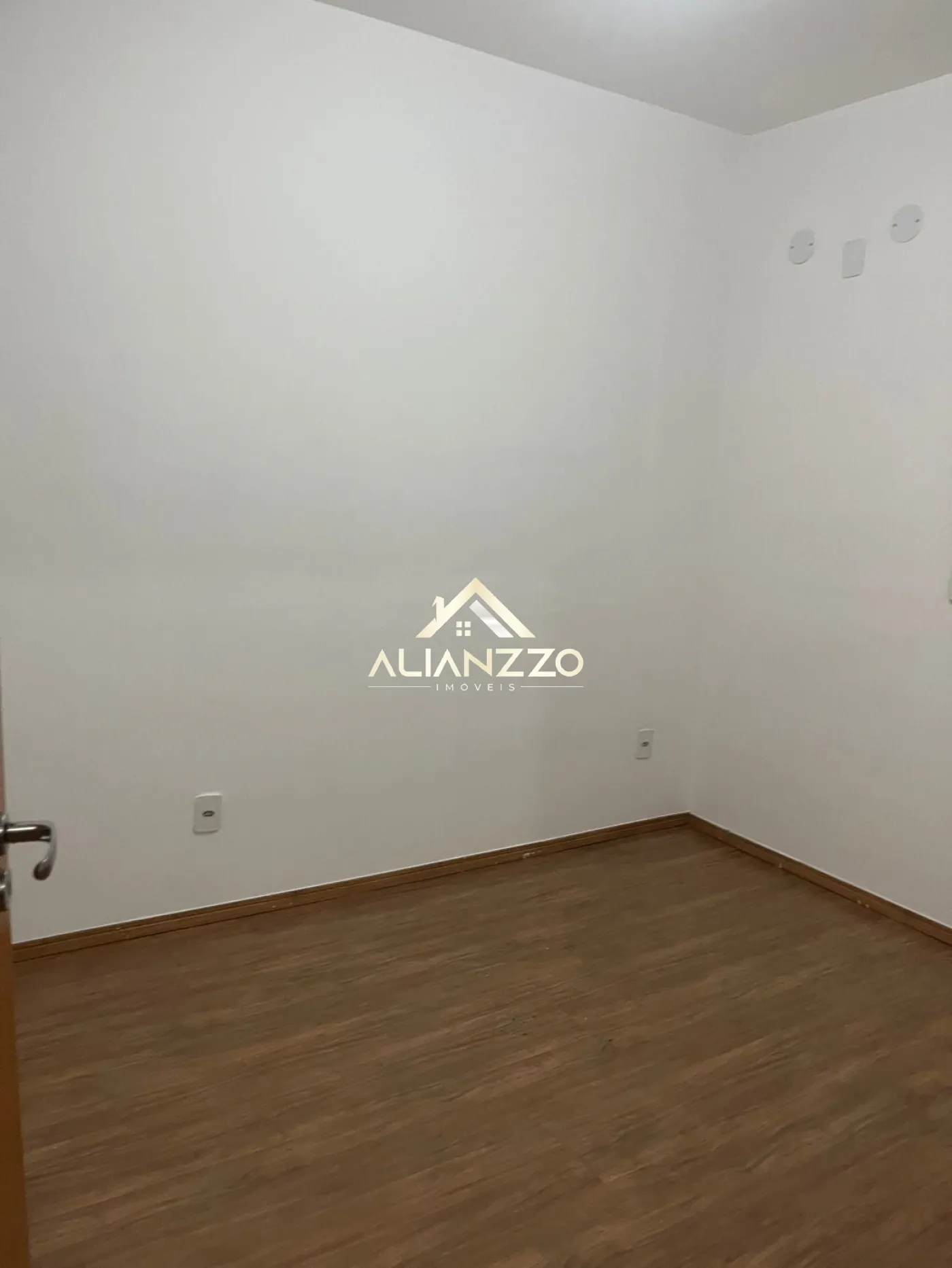 Alugar Apartamento / Padr&atilde;o em Ribeir&atilde;o Preto R$ 800,00 - Foto 6