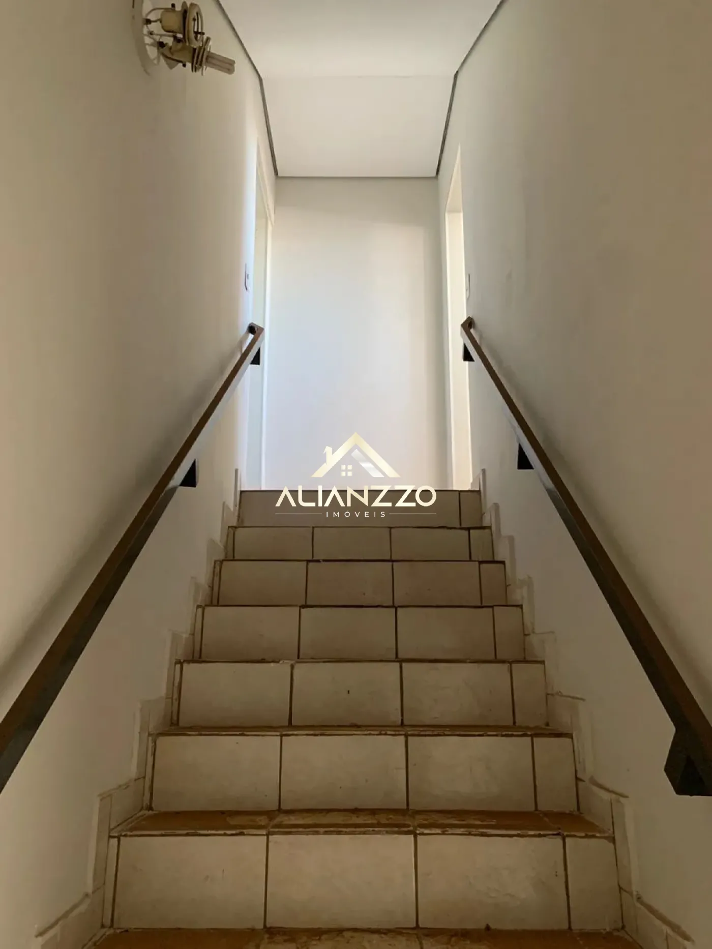 Alugar Comercial padr&atilde;o / Casa Comercial em Ribeir&atilde;o Preto R$ 2.000,00 - Foto 9