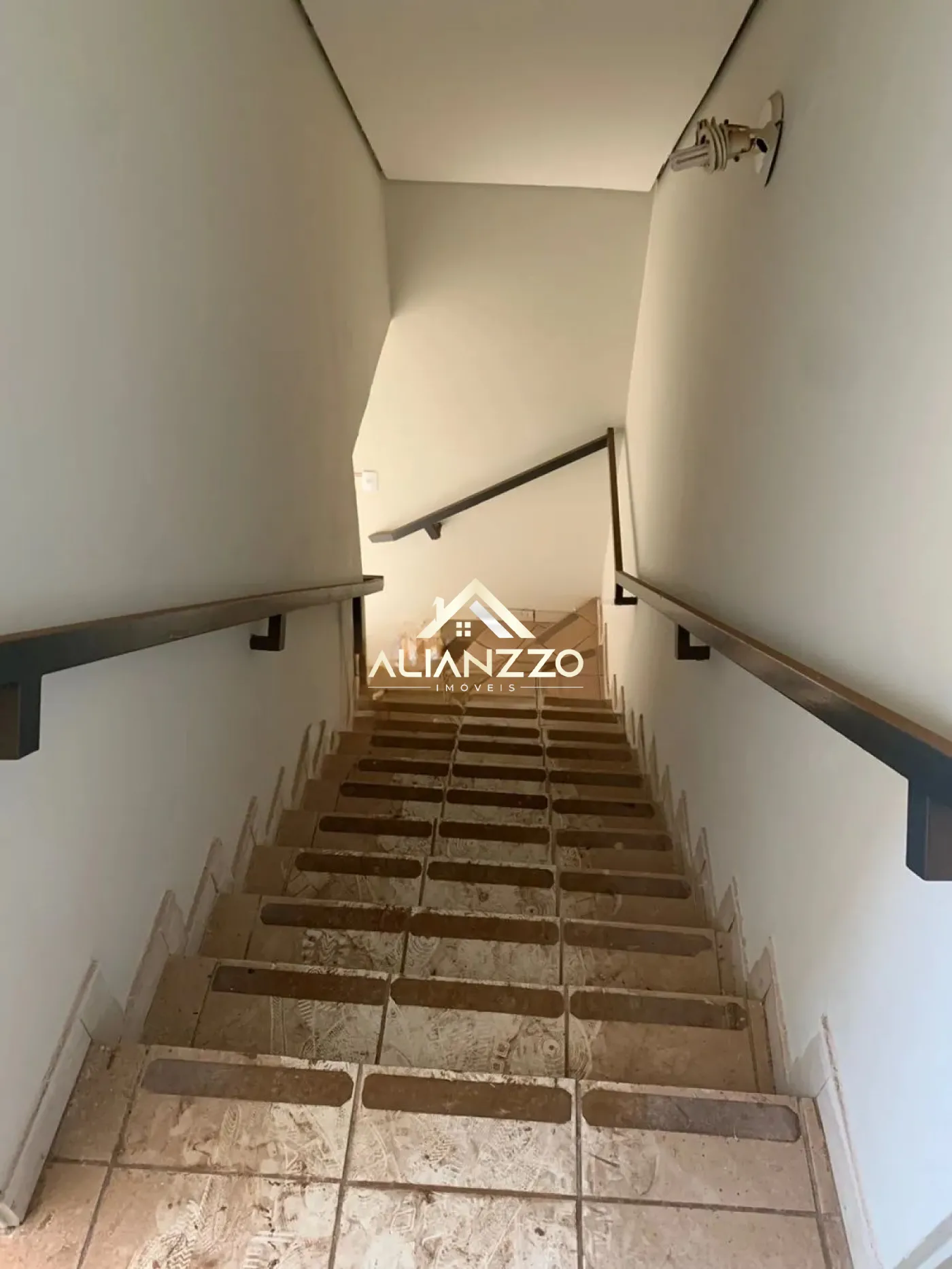 Alugar Comercial padr&atilde;o / Casa Comercial em Ribeir&atilde;o Preto R$ 2.000,00 - Foto 10