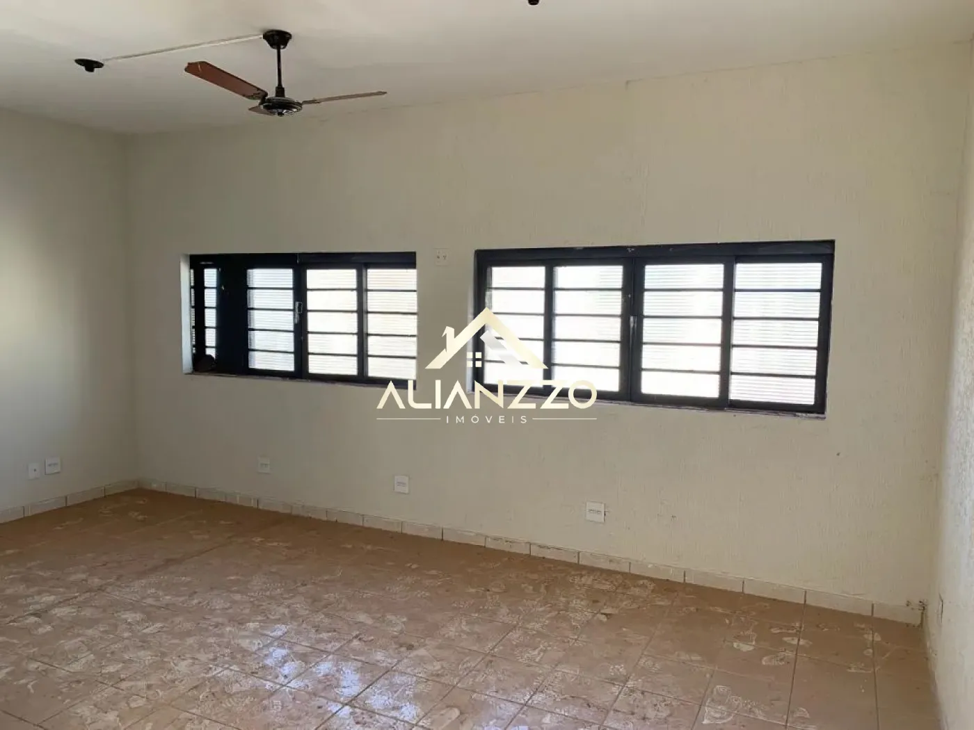 Alugar Comercial padr&atilde;o / Casa Comercial em Ribeir&atilde;o Preto R$ 2.000,00 - Foto 14