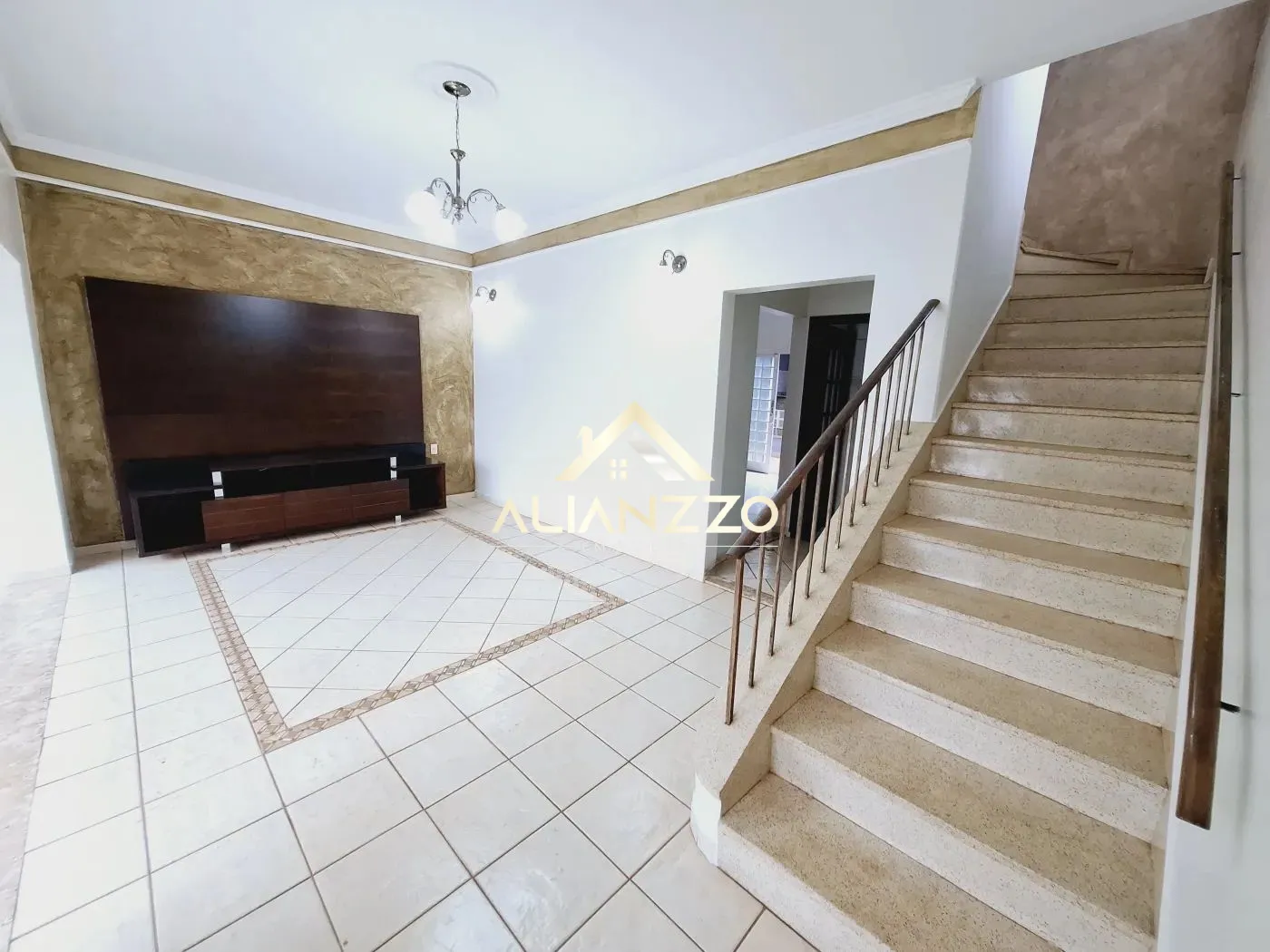 Alugar Casa / Sobrado em Ribeir&atilde;o Preto R$ 3.900,00 - Foto 1