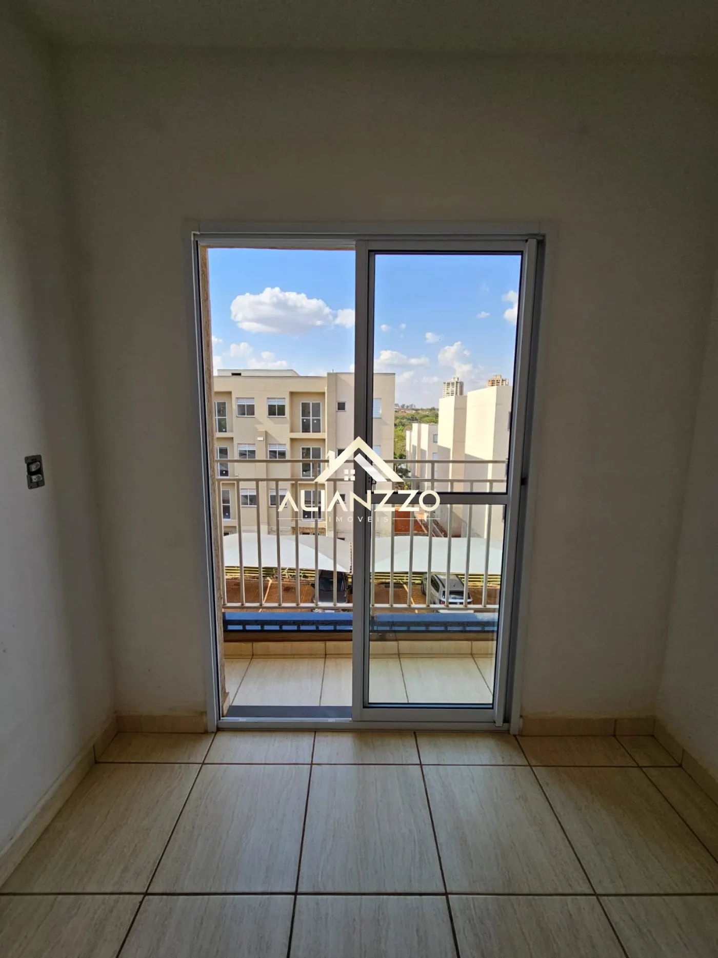 Comprar Apartamento / Padr&atilde;o em Bonfim Paulista R$ 180.000,00 - Foto 7